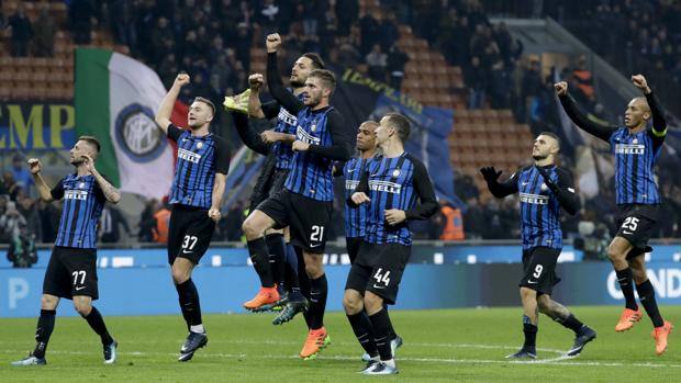 completo calcio Atalanta gara completo calcio Atalanta gara